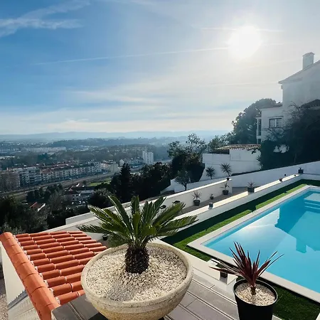 Pombal - Pool & Views טומאר
