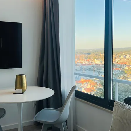 Apartment Pombal - Pool & Views