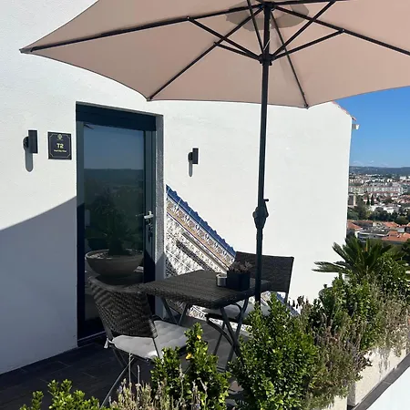 Pombal - Pool & Views Apartment