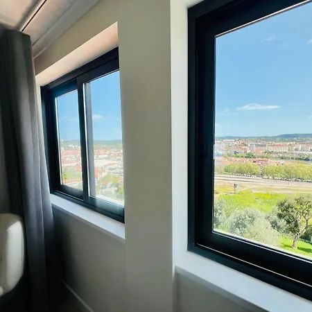 Pombal - Pool & Views דירה טומאר