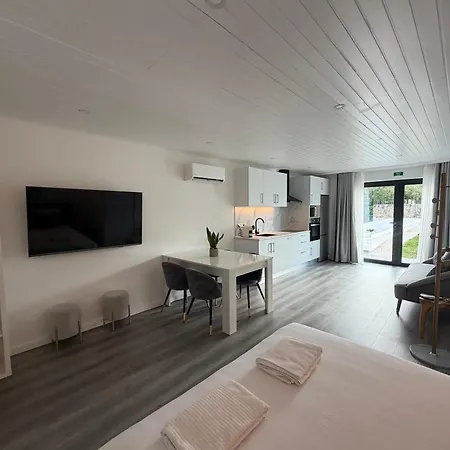 Pombal - Pool & Views * Tomar