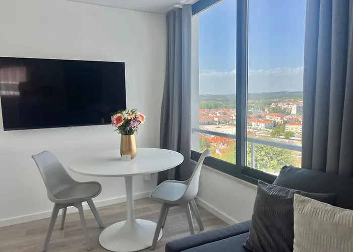 Pombal - Pool & Views Apartamento *